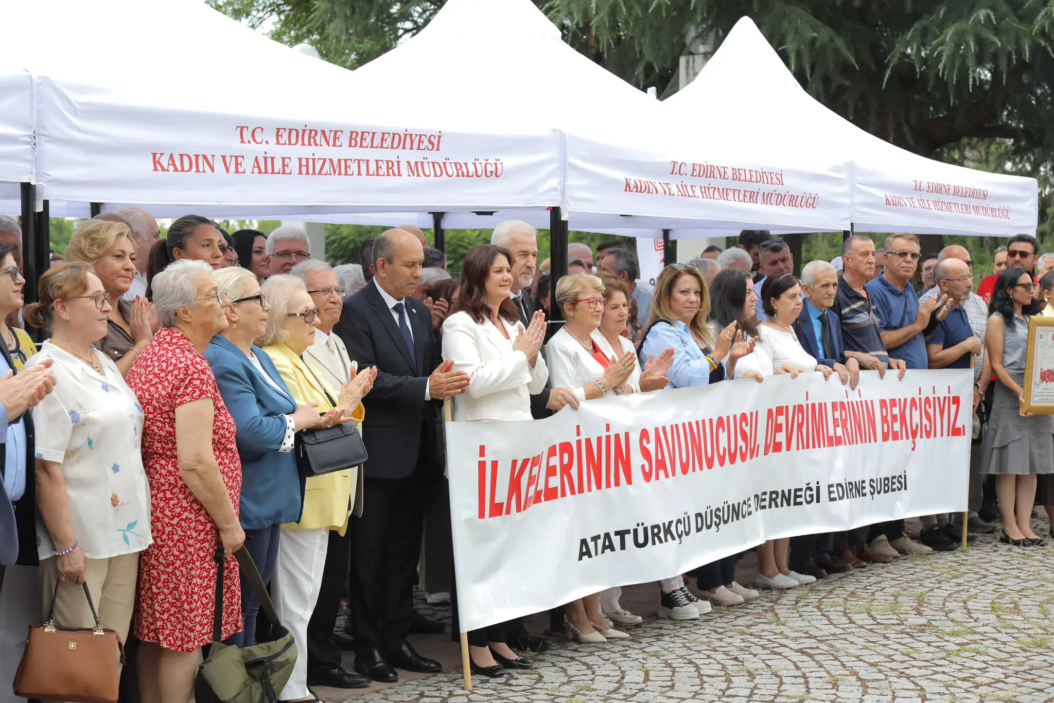 BAŞKAN GENCAN: " BİZİM YÖNÜMÜZ; GAZİ MUSTAFA KEMAL ATATÜRK'ÜN GÖSTERDİĞİ ÇAĞDAŞLIK HEDEFİDİR " galeri görseli